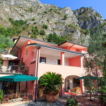 Hotel La Gardenia & Villa Oleandra Limone sul Garda Værelse billede