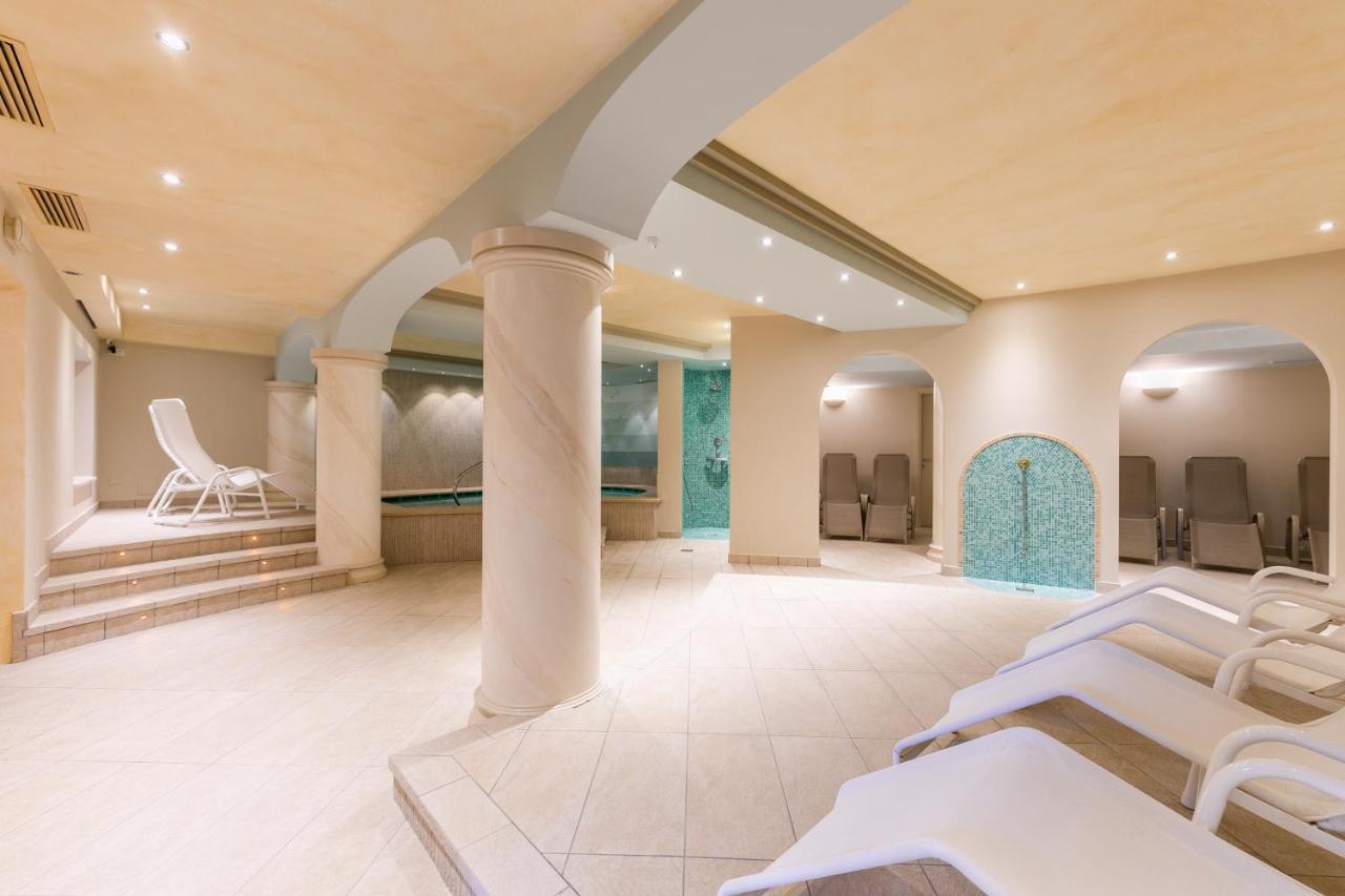 Hotel La Gardenia & Villa Oleandra Limone sul Garda Eksteriør billede