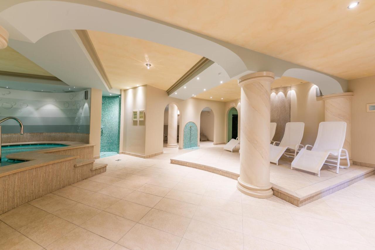 Hotel La Gardenia & Villa Oleandra Limone sul Garda Eksteriør billede
