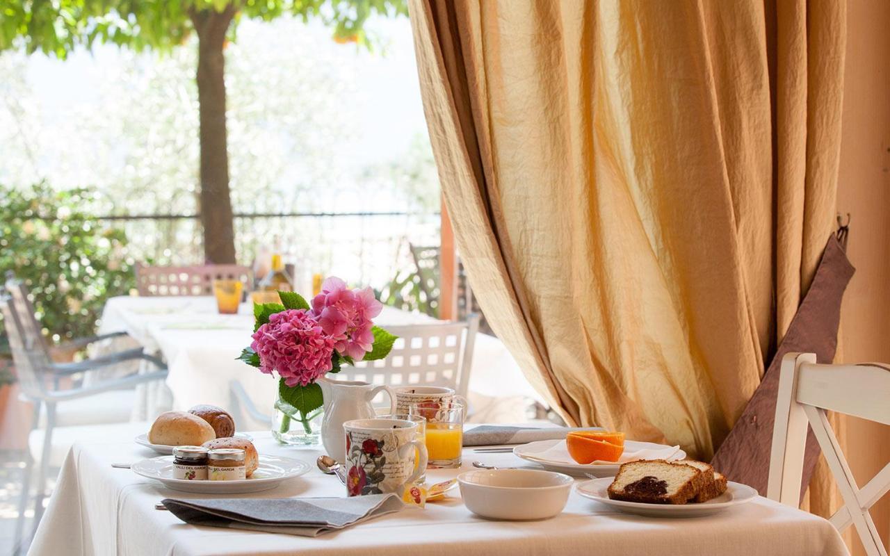 Hotel La Gardenia & Villa Oleandra Limone sul Garda Eksteriør billede