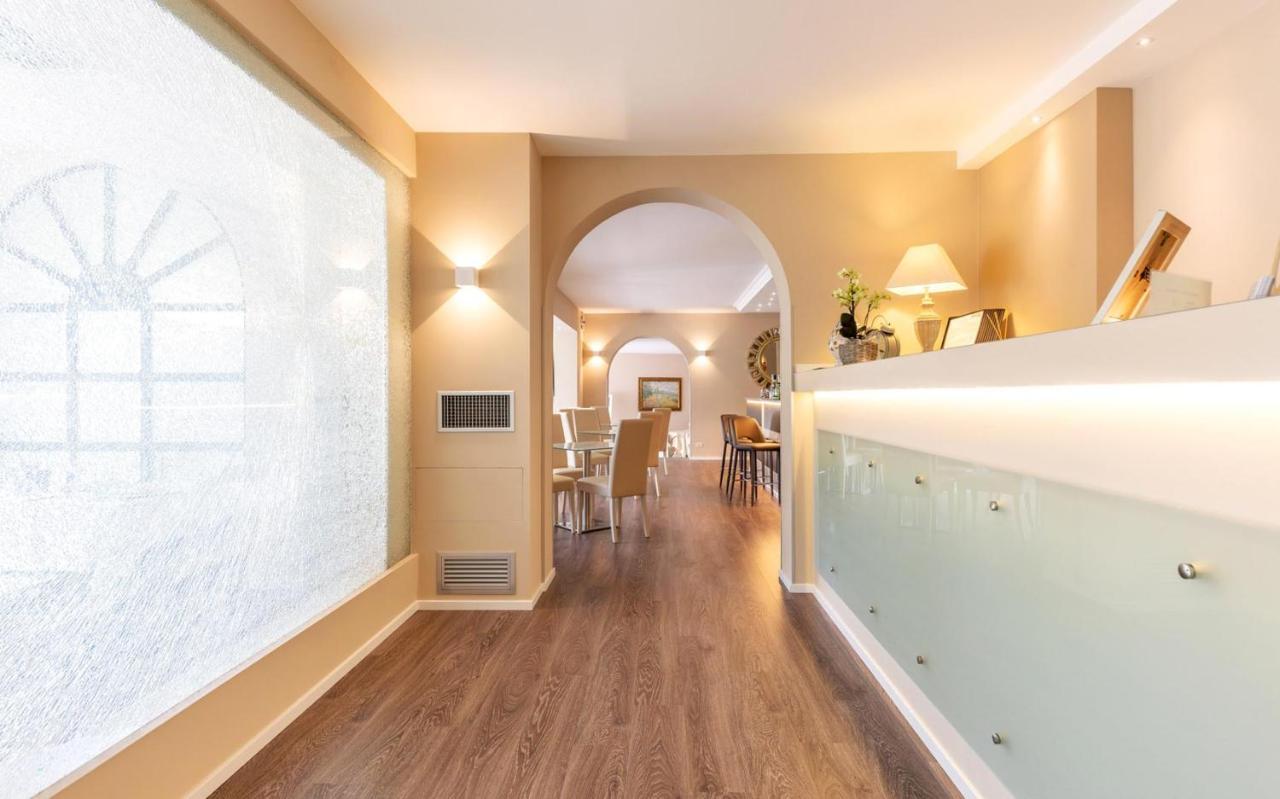 Hotel La Gardenia & Villa Oleandra Limone sul Garda Eksteriør billede